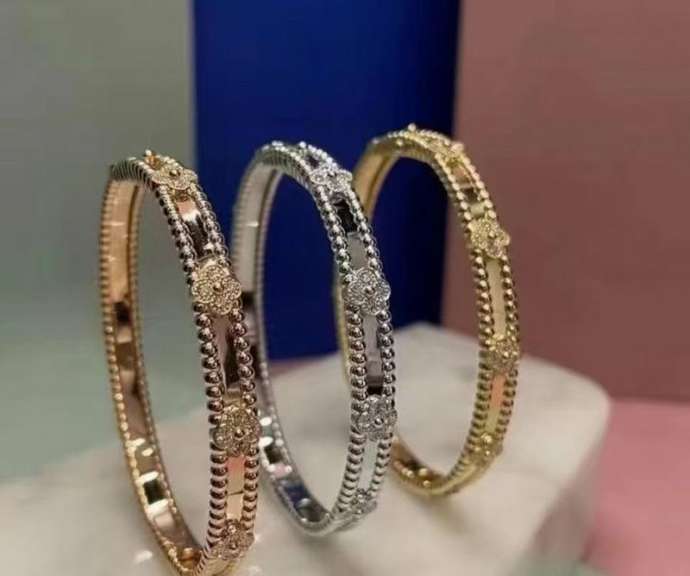 Picture of Van Cleef Arpels Bracelet _SKUVanCleef&Arpelsbracelet06cly6216209